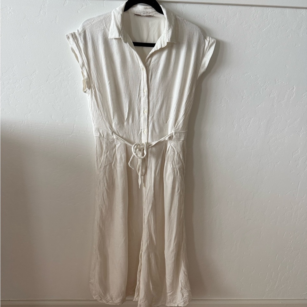 Elegant Cream Button-Down Dress